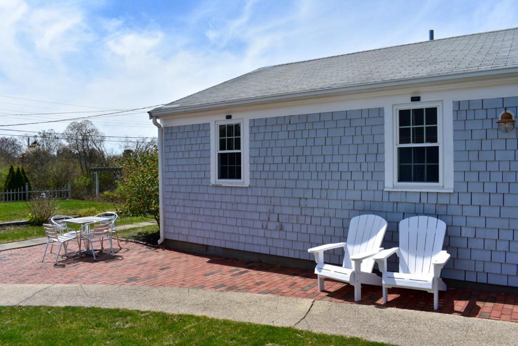 Seaside Serenity, Just A Block /0.1 Mile Away From The Beach Yarmouth Port Extérieur photo