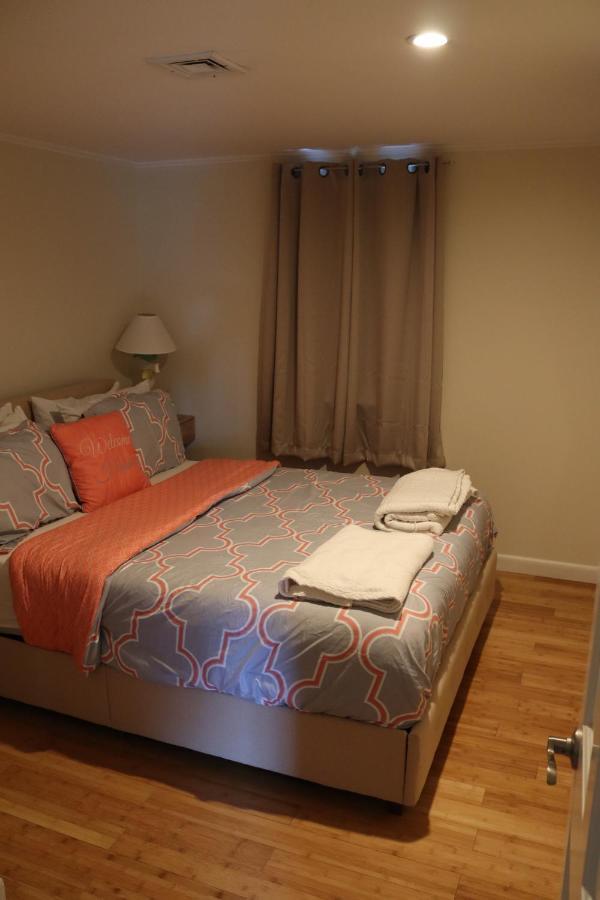 Seaside Serenity, Just A Block /0.1 Mile Away From The Beach Yarmouth Port Extérieur photo